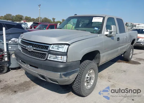 2005 Chevrolet Silverado 2500Hd Ls from USA, damaged, VIN 1GCHC232X5F869342
